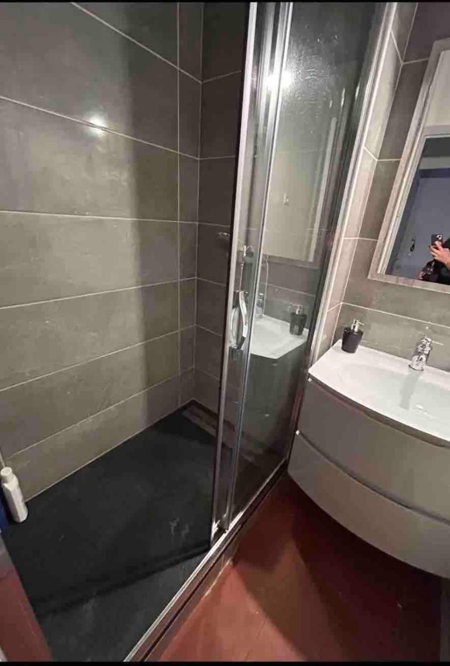 Grand Appartement De 100M2 -Allee Paul Riquet Beziers - 4Chambres - Wifi- Tv Connectee Экстерьер фото