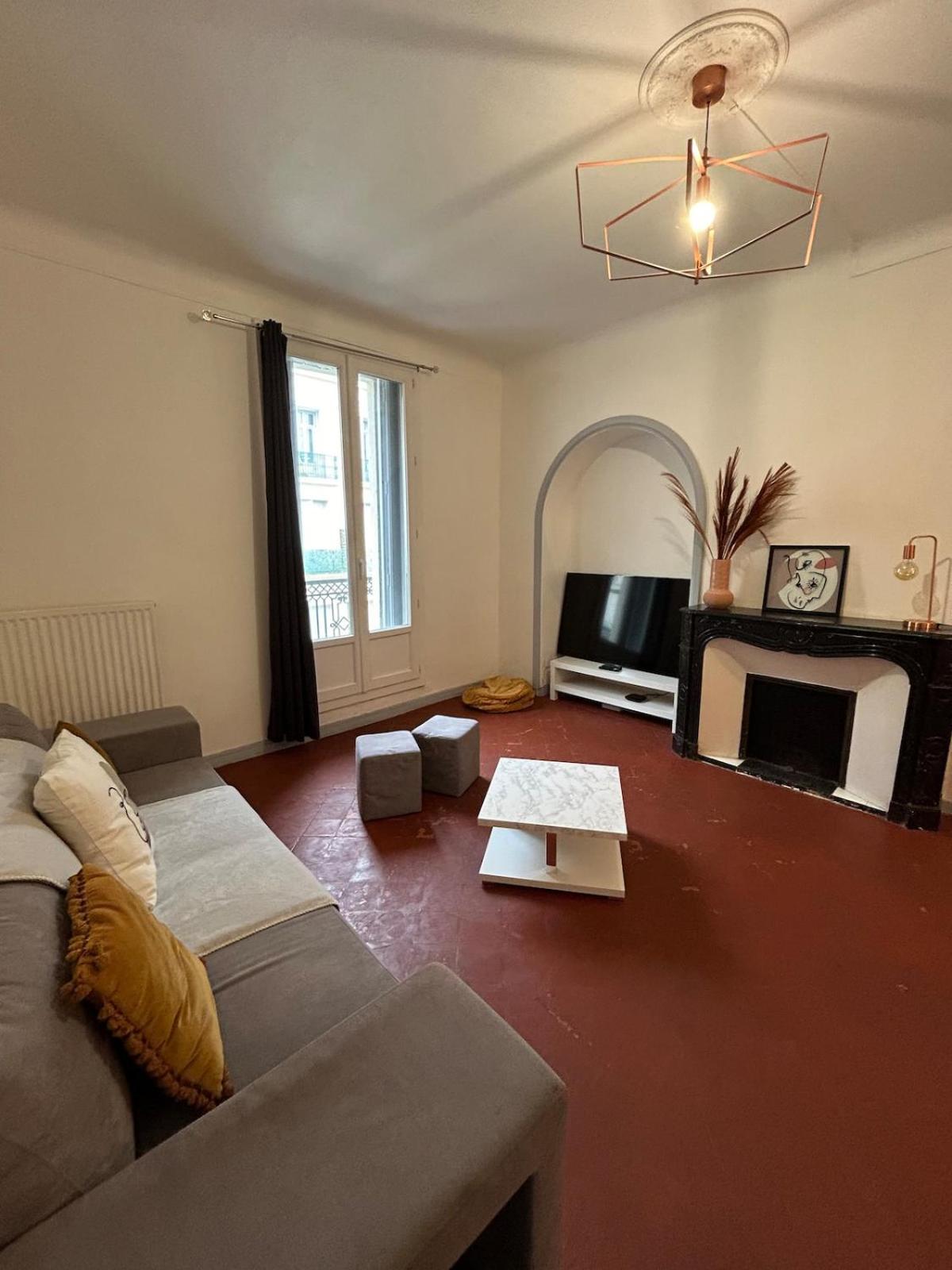 Grand Appartement De 100M2 -Allee Paul Riquet Beziers - 4Chambres - Wifi- Tv Connectee Экстерьер фото